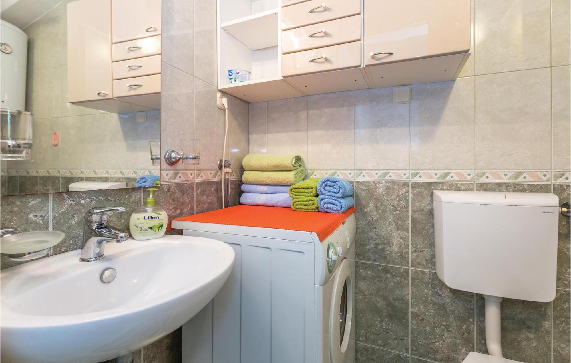 Awesome In With Kitchen